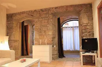 Urbi Hotel